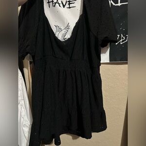 Torrid shirt size 4